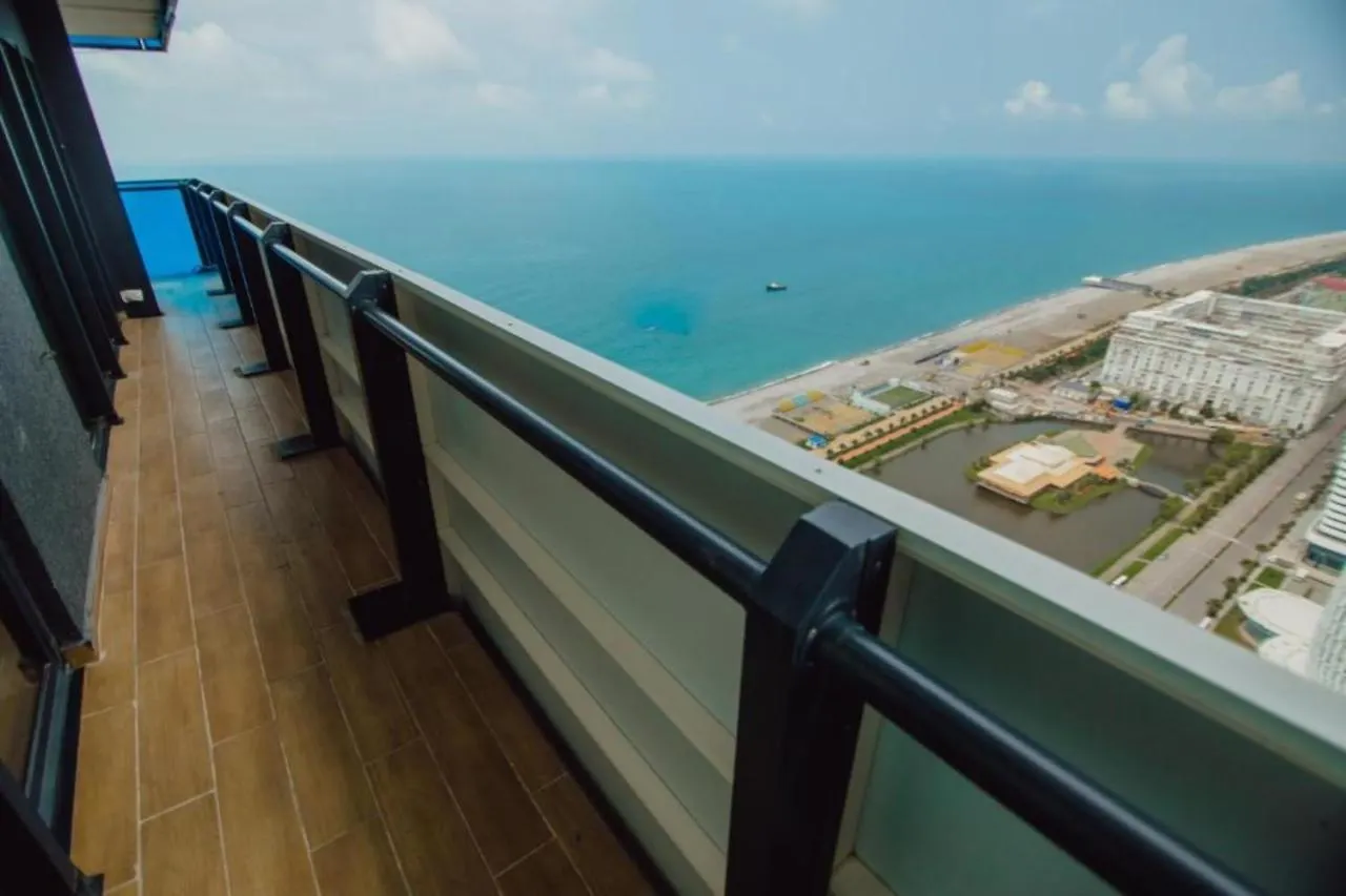 Deluxe Aparthotel In Orbi City Official Batumi